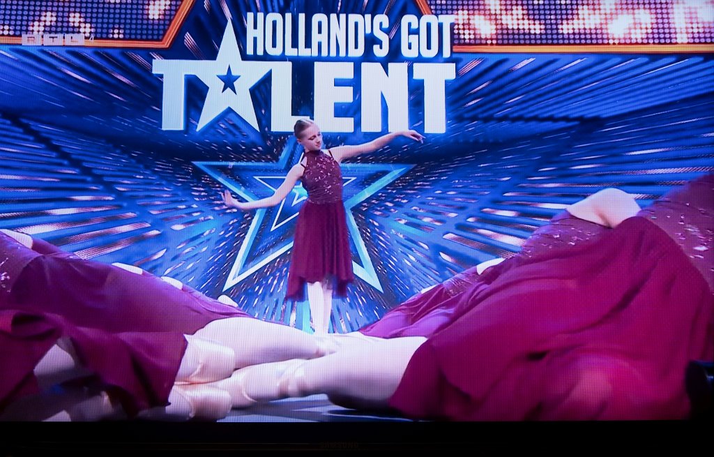 DC Passion HGT A 34.jpg
